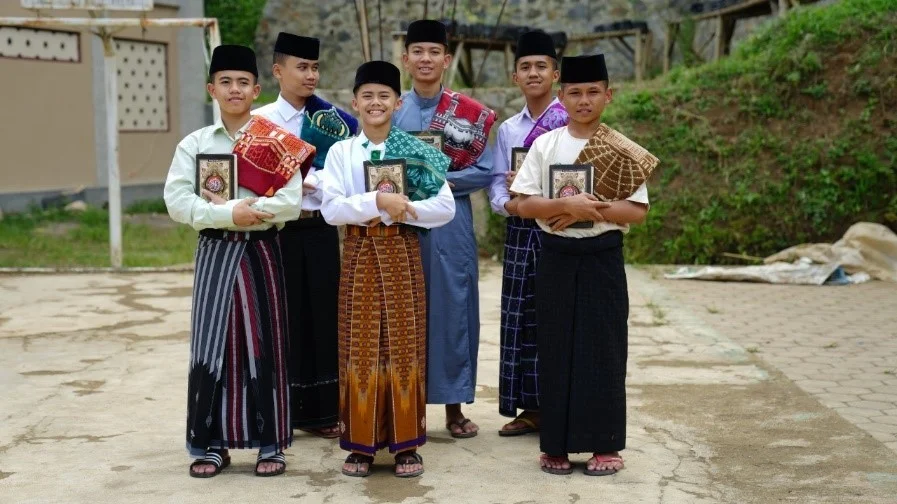 Wakaf dan Pemberdayaan Santri di Pesantren