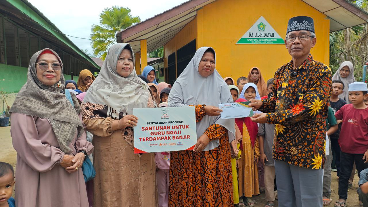 Ringankan Beban Guru Ngaji yang Terdampak Banjir, Laziswaf Al Hilal Salurkan Santunan di Aceh Tamiang